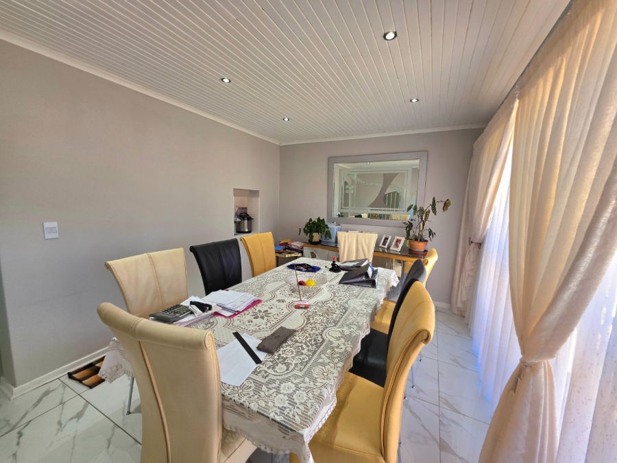 4 Bedroom Property for Sale in Panorama Free State